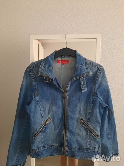 Джинсовая куртка