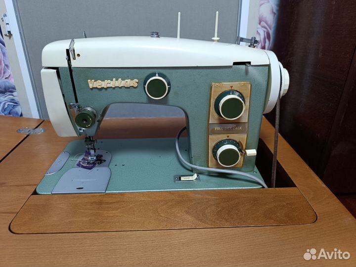 Швейная машинка veritas