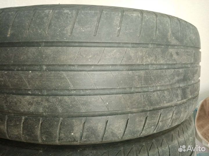 Bridgestone Turanza T005 215/55 R16