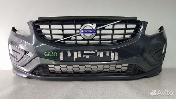 Volvo XC60 R-design 2013 - передний бампер