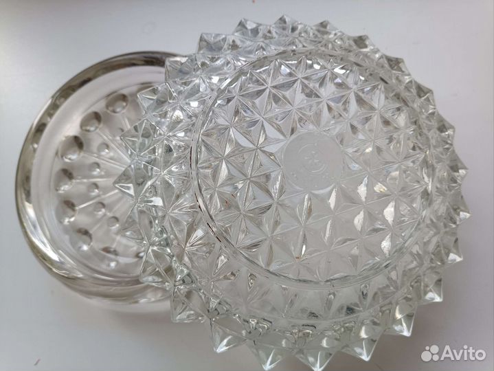 Старинная конфетница-салатница, толстое стекло
