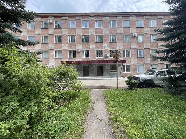 Здание, 3685.6 м²