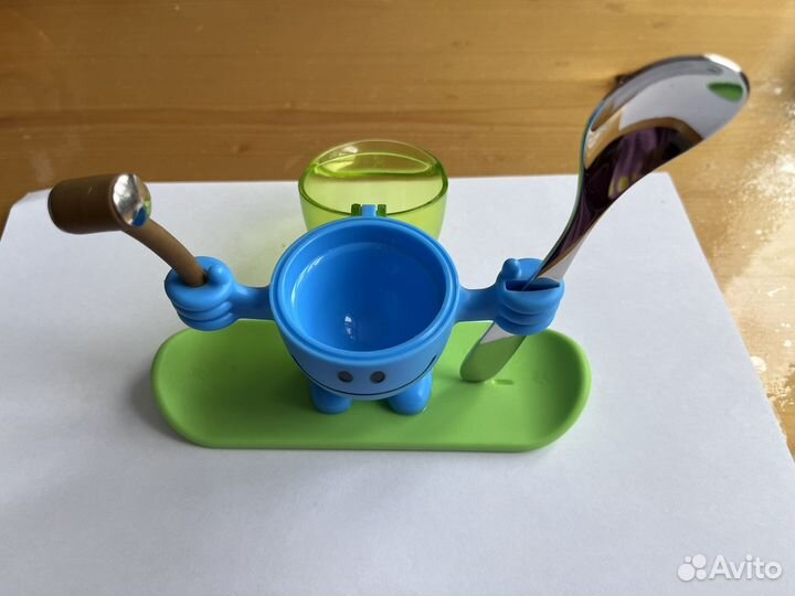 Подставка под яйцо детская