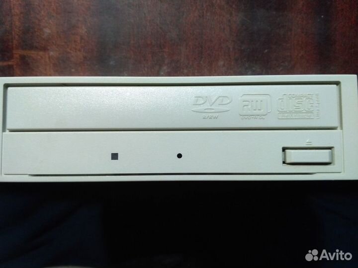 Привод DVD