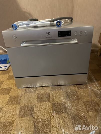 Посудомоечная машина Electrolux