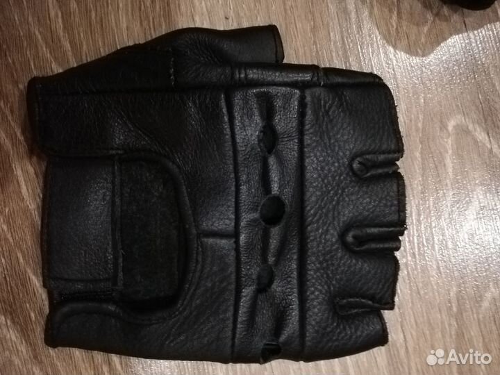 Перчатки кожаные мужские