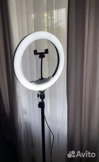 Колтцевая лампа цветная 26 см