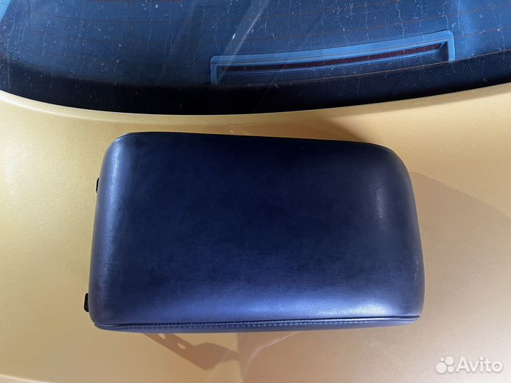 Подлокотник infiniti g35 skyline