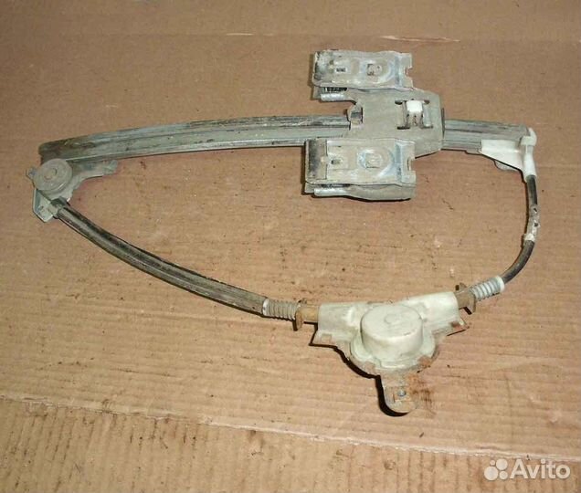 Стеклоподъемник задний левый Seat Cordoba