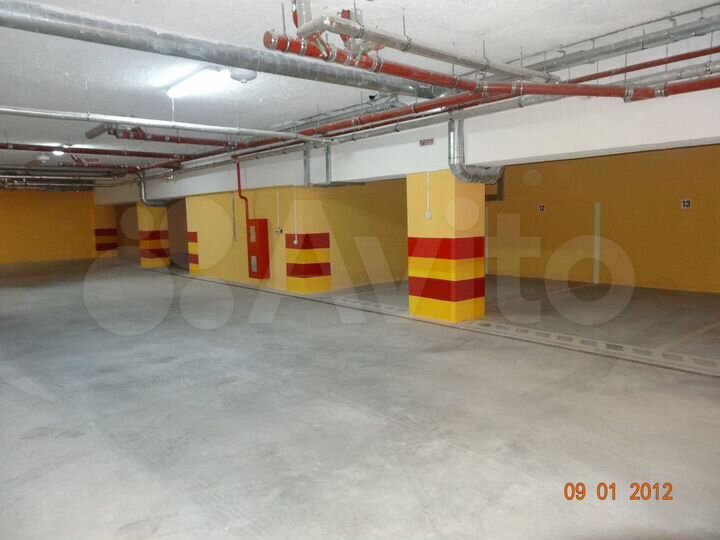 Машиноместо, 13 м²