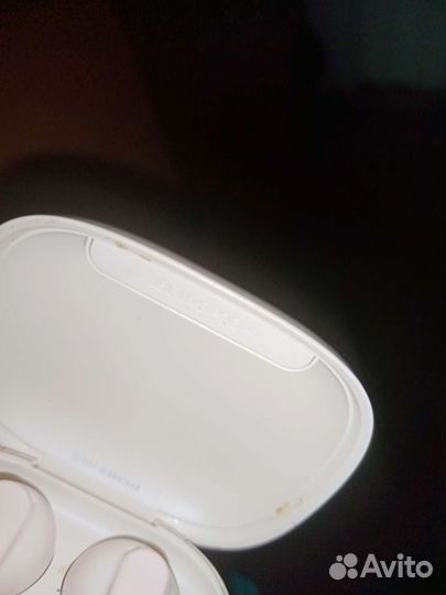 Беспроводные наушники