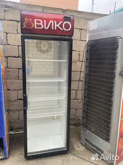 Витринный холодильник