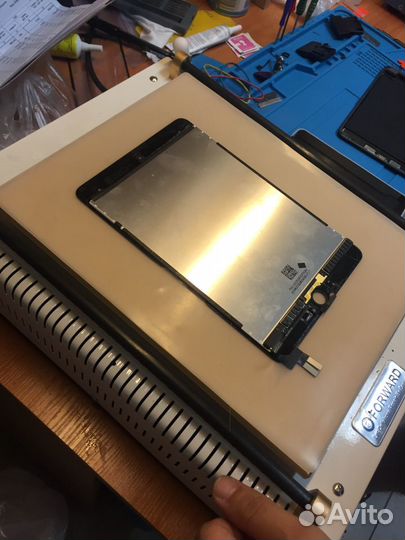 Переклейка стекла дисплея iPhone,iPad, Apple Watch