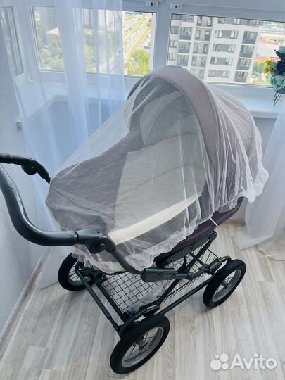 Коляска inglesina Sofia с подставкой и автолюлькой