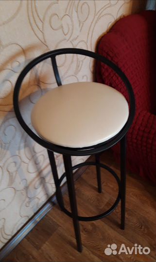 Барный стул