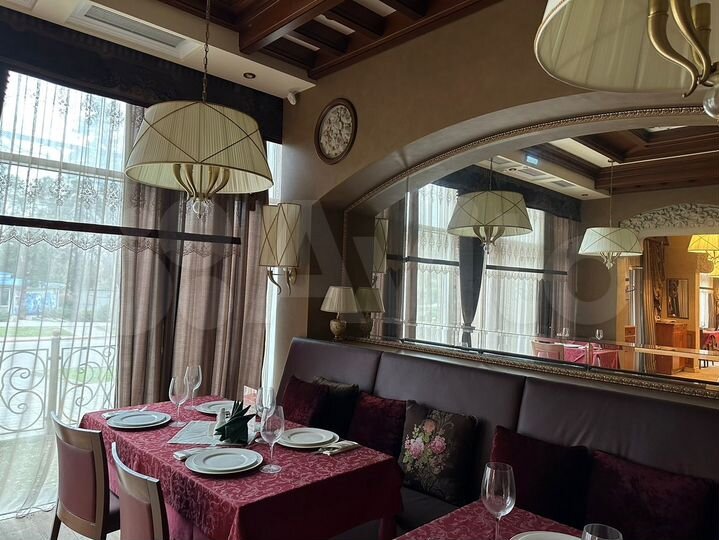 Продам помещение свободного назначения, 291 м²