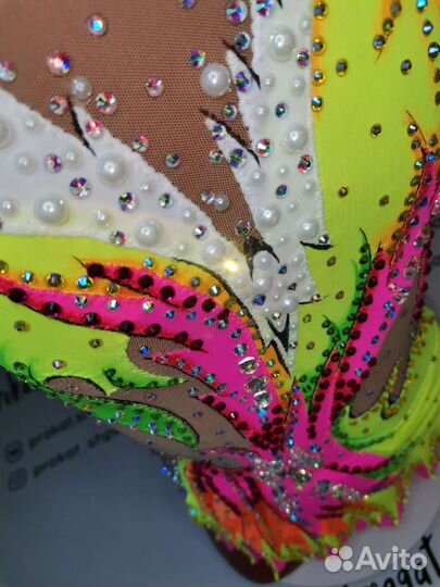 Аренда, продажа купальника для хг рост 116-122-128