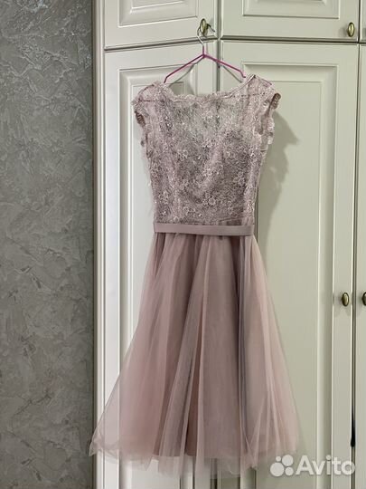 Платье 40-42 размер