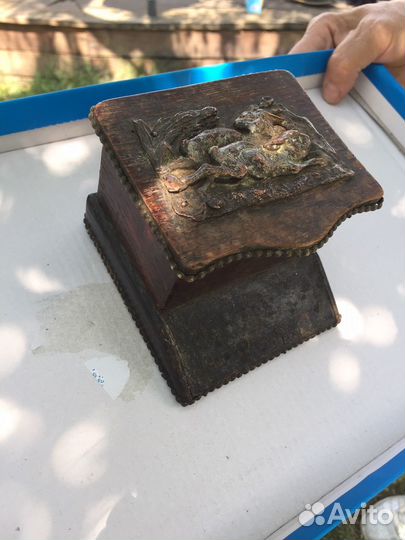 Деревянная шкатулка антикварная