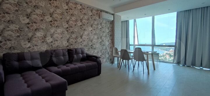 2-к. квартира, 73 м², 13/15 эт.