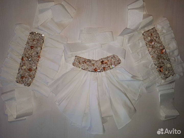 Комплект - люневильская вышивка