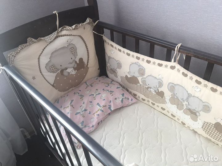 Кроватка детская