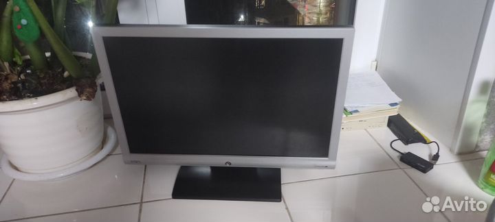 Монитор Benq