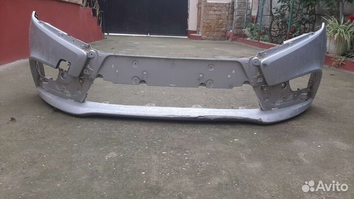 Передний бампер на лада веста