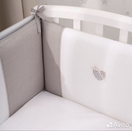 Комплект в детскую кроватку