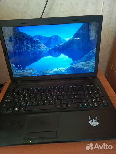 Ноутбук asus