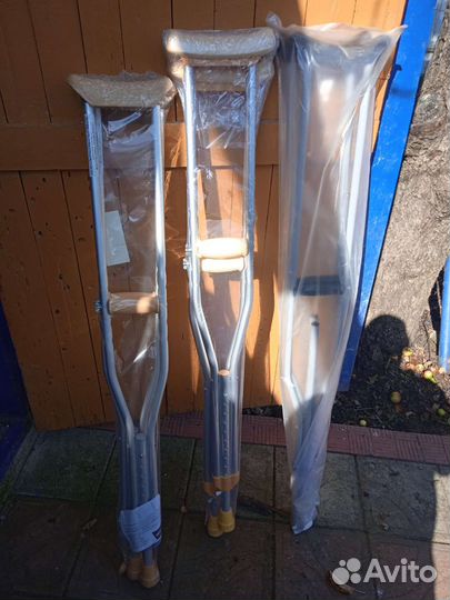 Костыли подмышечные