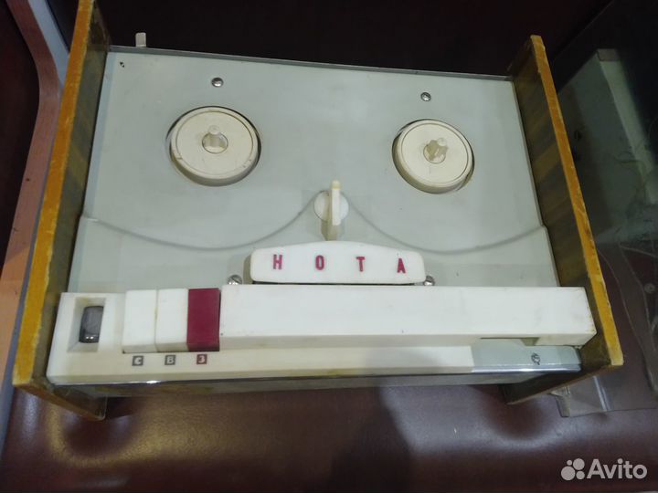 Магнитофон нота первая СССР