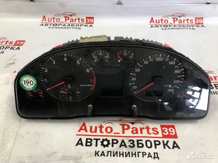 Панель приборов Audi A6 C5 4B 2.4 1997-2005