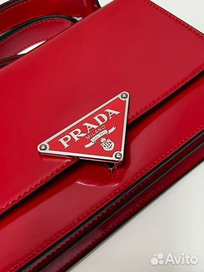 Сумка Prada женская