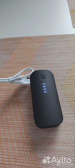 Павербанк с фонариком