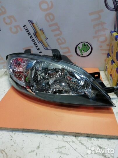 Фары новые Chevrolet Lacetti хэтчбек