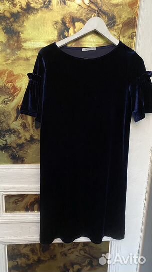 Бархатное синее платье casino