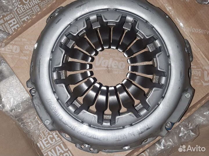 Корзина сцепления valeo