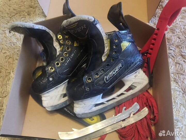 Хоккейные коньки bauer