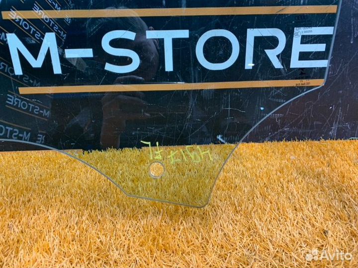 Стекло боковое переднее левое Audi A3 8V cxsa 2014