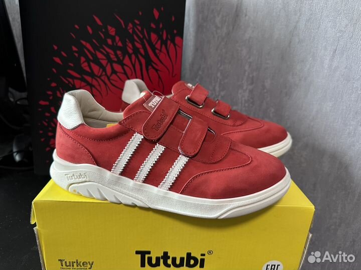 Кроссовки Tutubi 37,38,40 Турция