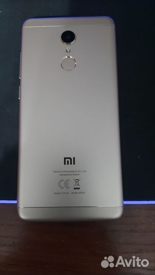 Xiaomi Redmi 5, 2/16 ГБ