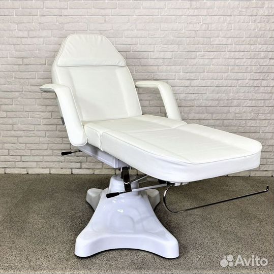 Кресло косметологическое,DM-234