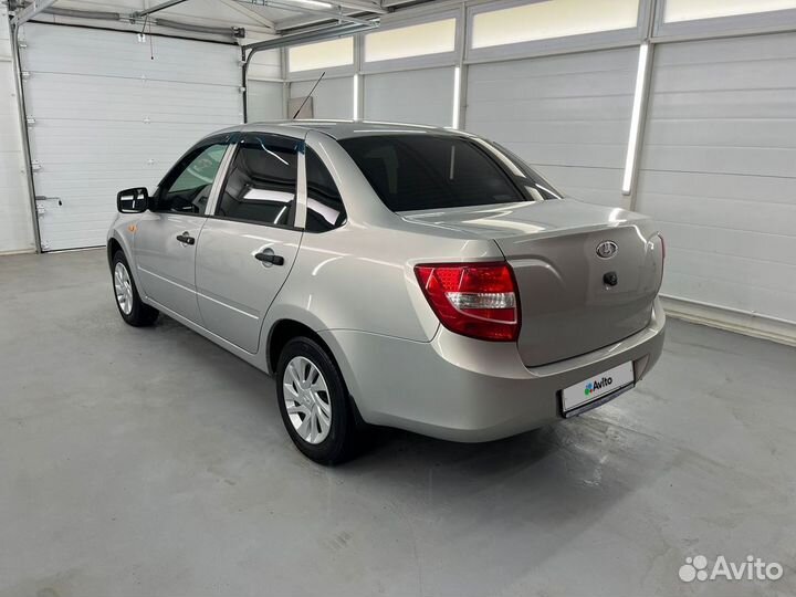LADA Granta, 2015