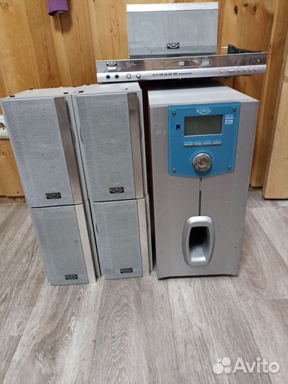 Домашний кинотеатр с акустич системой Xoro 5.1