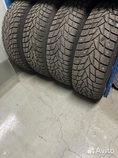 Dunlop Grandtrek Ice 02 235/65 R18