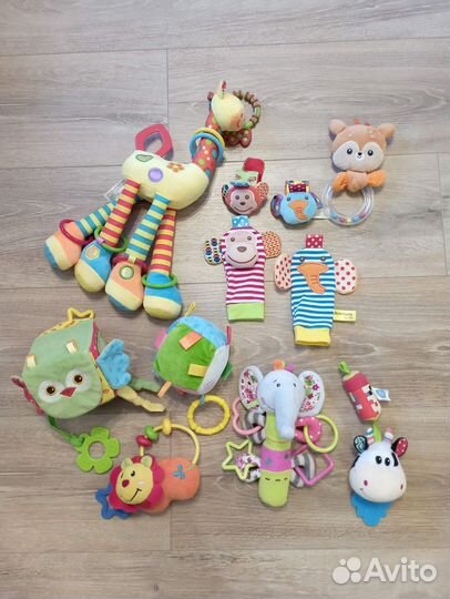 Детские игрушки подвески погремушки