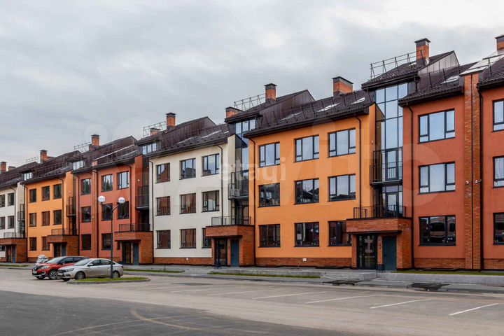 2-к. квартира, 79,5 м², 2/3 эт.