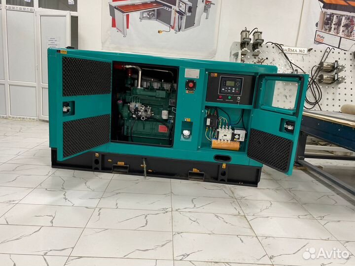 Дизельный генератор 600 кВт в кожухе с авр