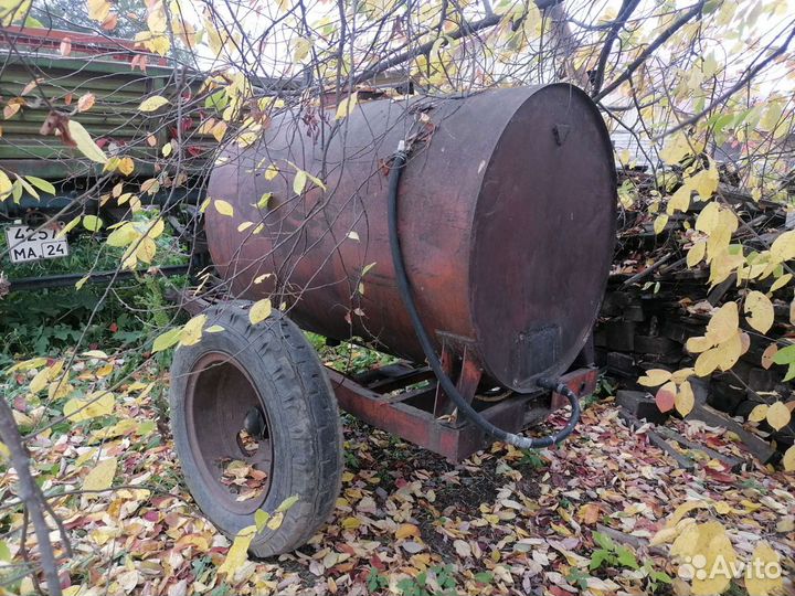 Прицеп бочка 1,5куба